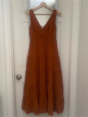 Universal Thread Tiered V‑Neck Maxi Dress in Rust XS 100% Cotton